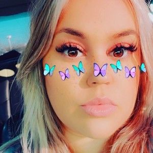 Meet your Posher, Cierra